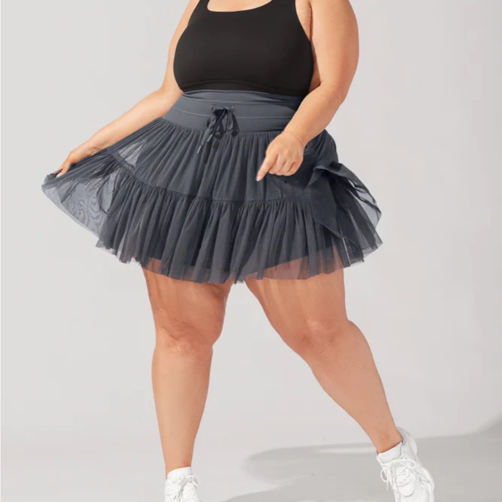 Popflex Pirouette Tiered Skort with Pockets (grey)